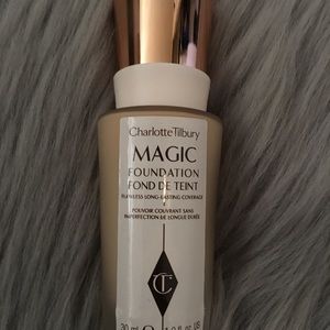 Charlotte Tilbury magic foundation